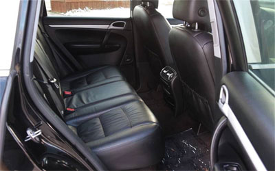 Porsche Cayenne Turbo V8-4.6  (2006)