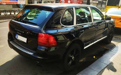 Porsche Cayenne Turbo V8-4.6  (2006)